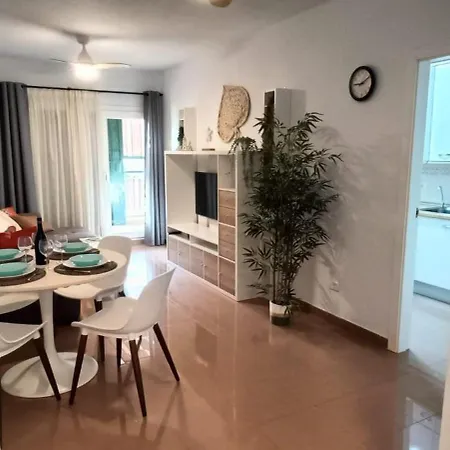 Bellamar 1, 32 Адехе