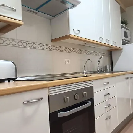 Bellamar 1, 32 Адехе